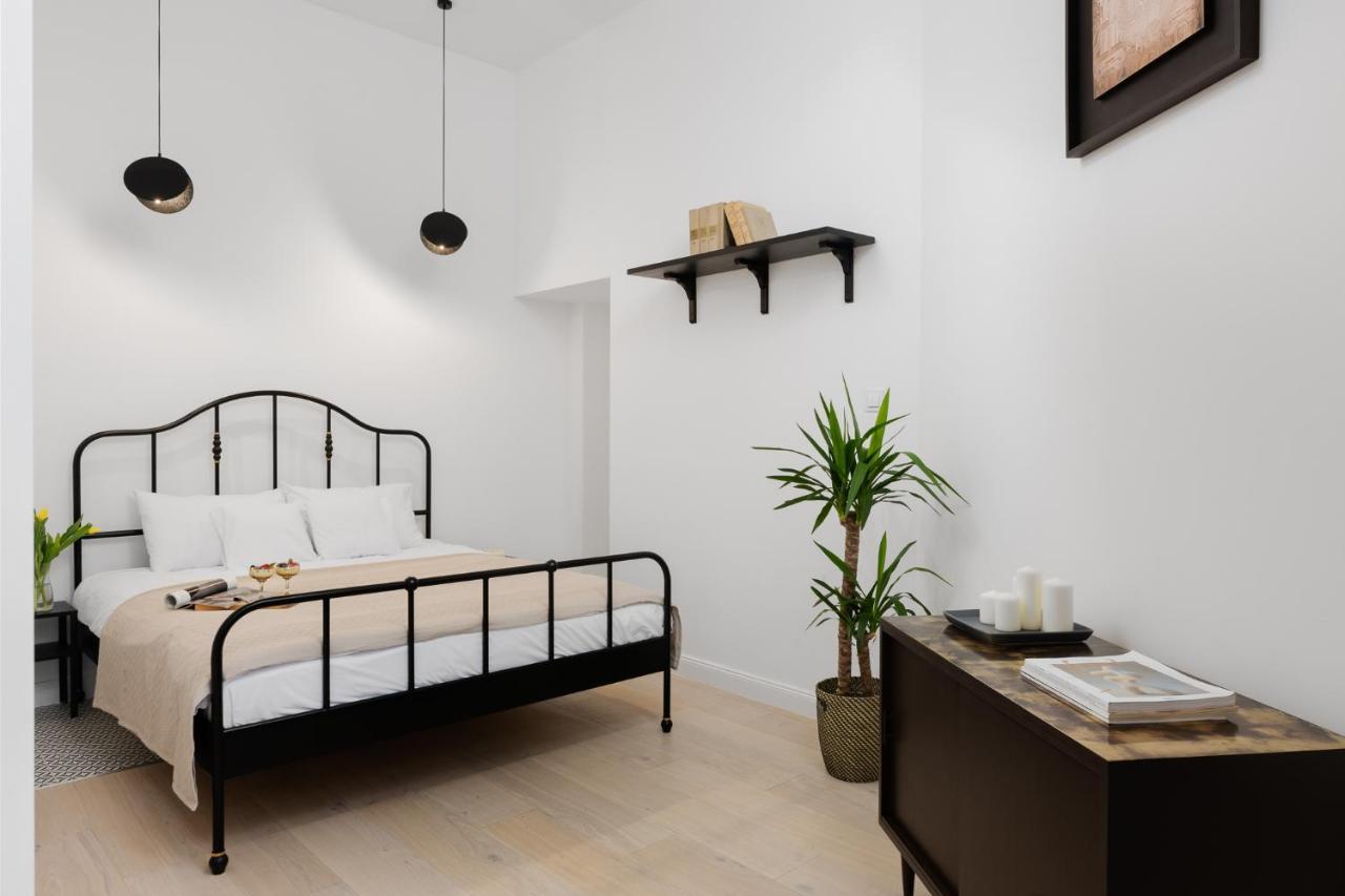 Apartament Oomph 2 Bedroom Warszawa